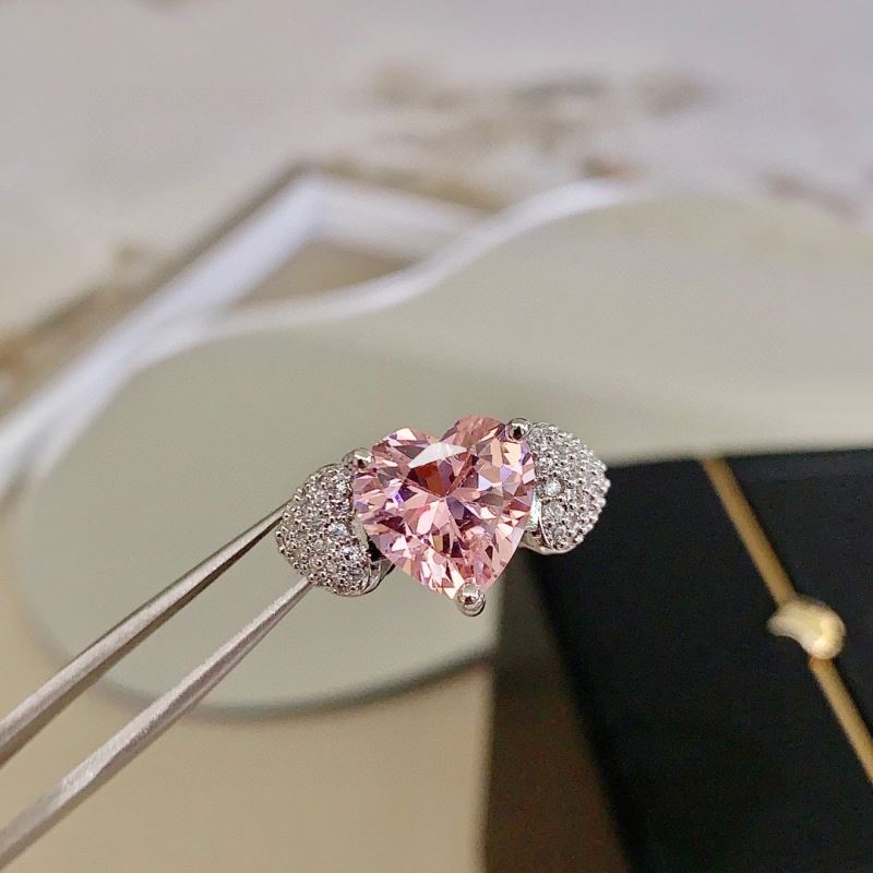 CHAUMET